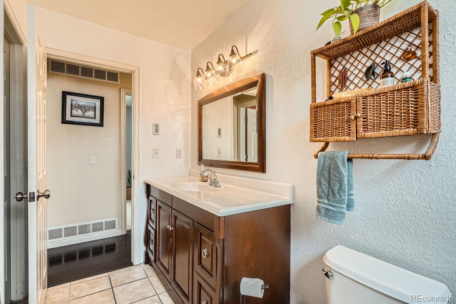 4876 S Pagosa Circle