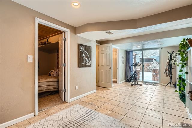 4876 S Pagosa Circle
