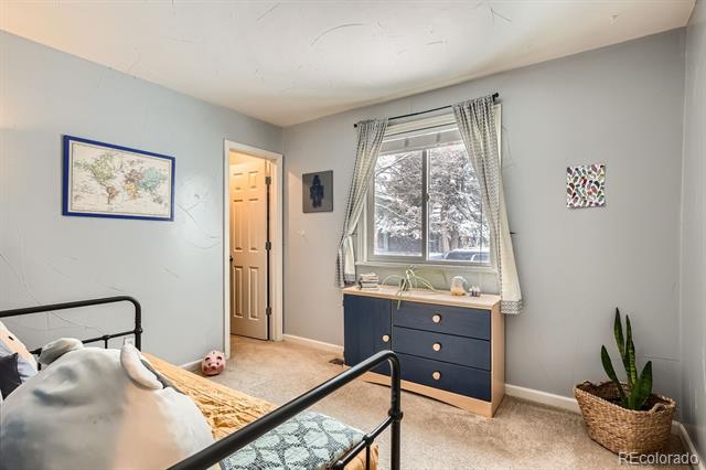 4876 S Pagosa Circle