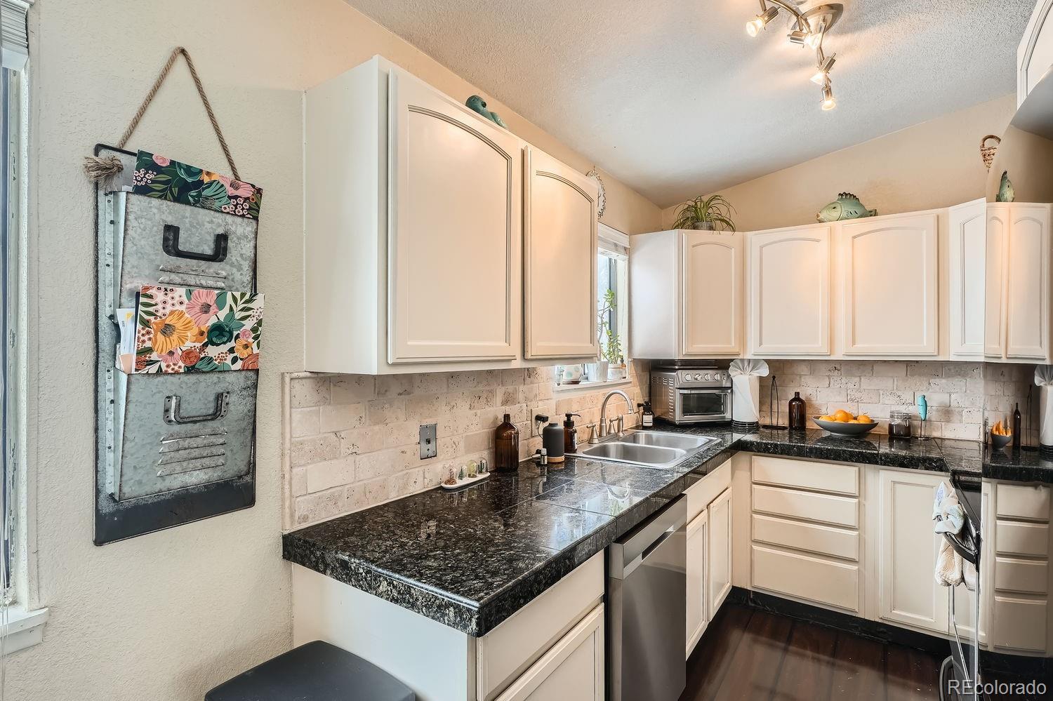 4876 S Pagosa Circle