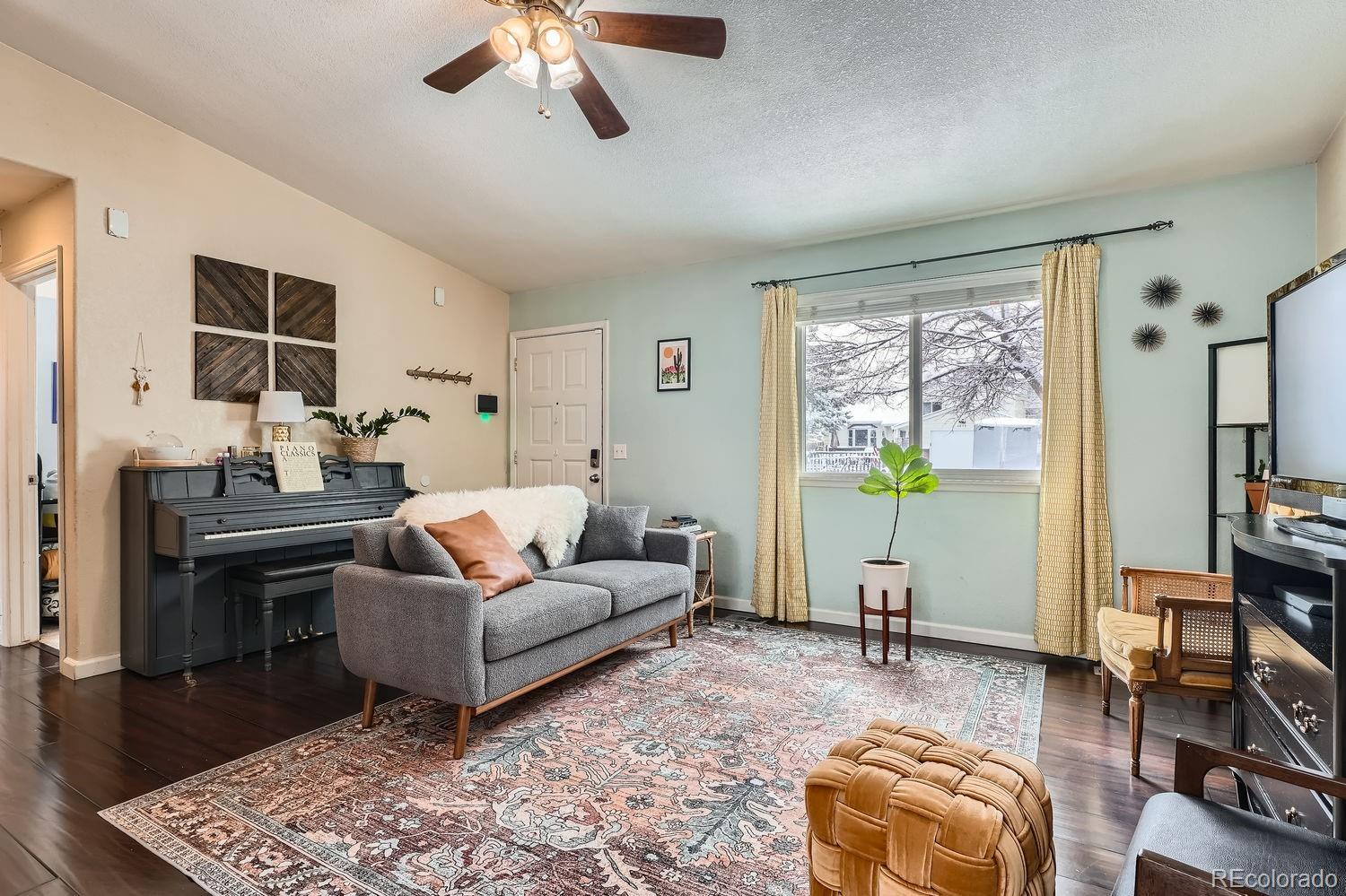 4876 S Pagosa Circle