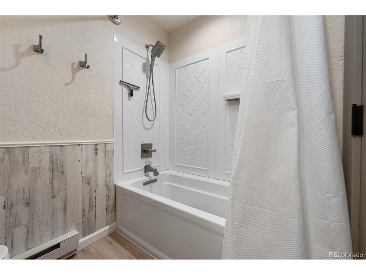 105 County Road 4421 Tennis Cot-24