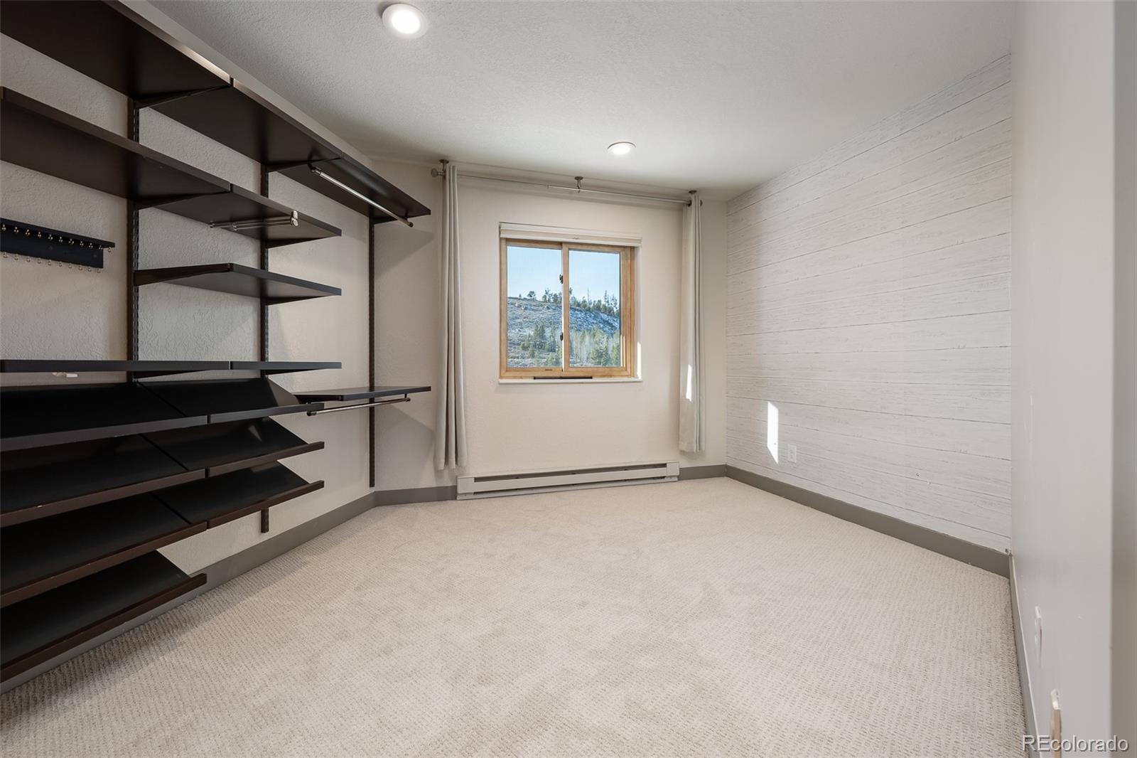 105 County Road 4421 Unit: 24
