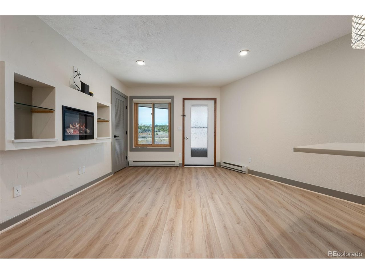 105 County Road 4421 Tennis Cot-24