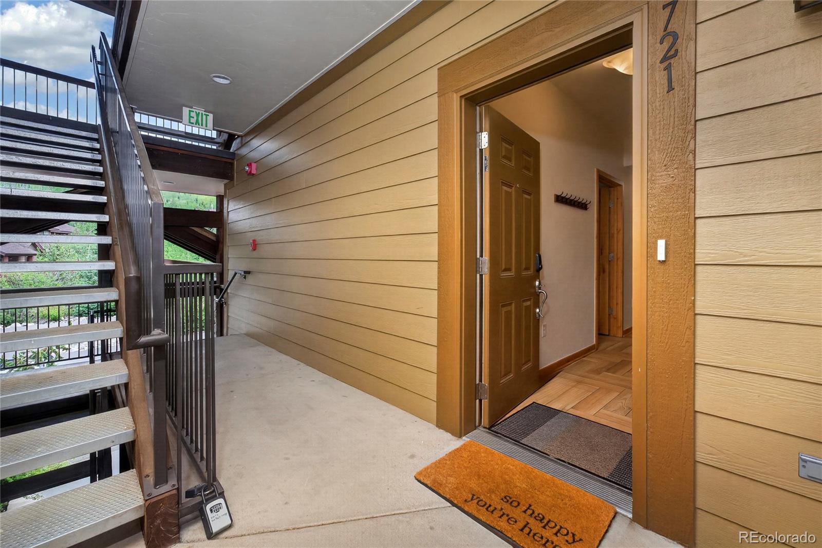 701 Trailhead Circle Unit: 721