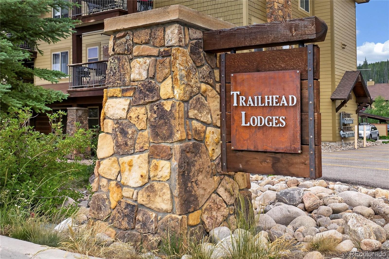 701 Trailhead Circle Unit: 721