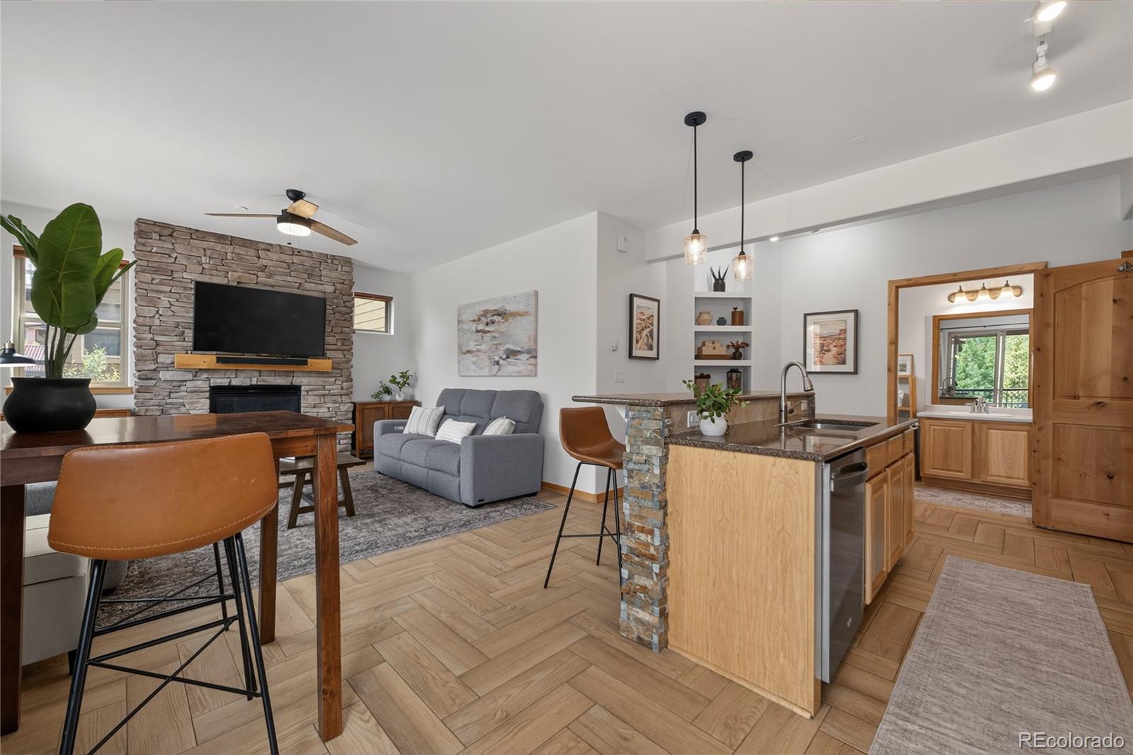 701 Trailhead Circle Unit: 721