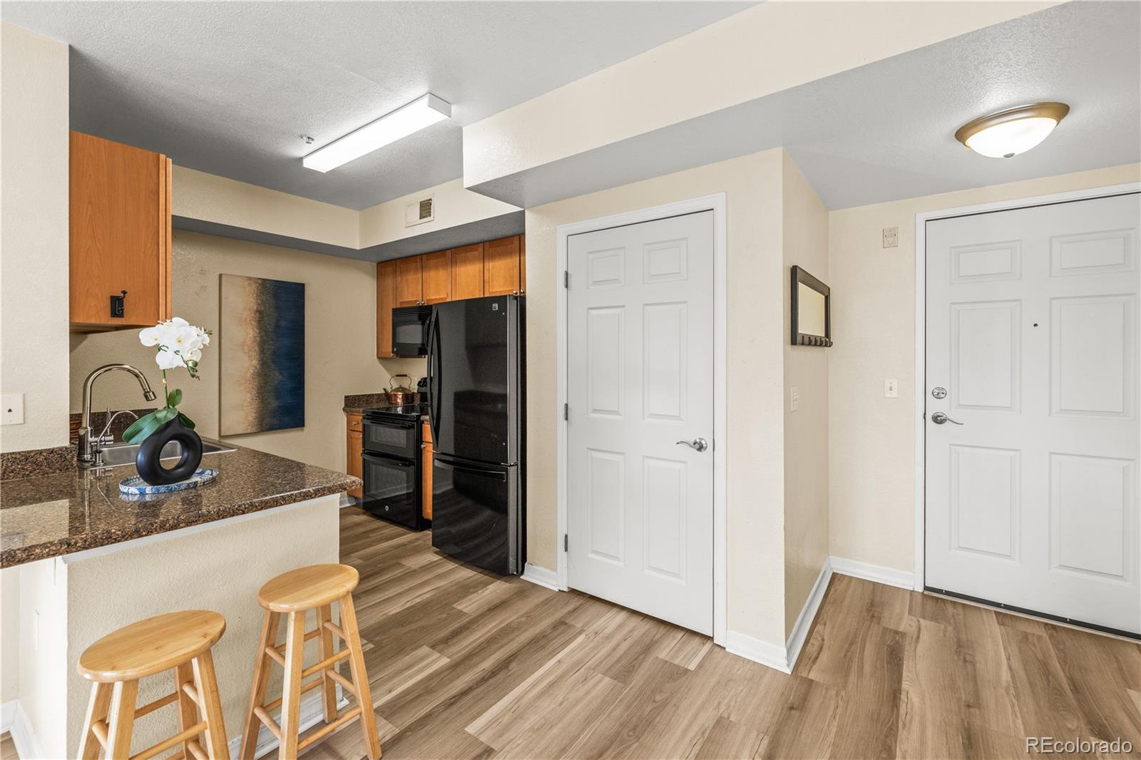 1623 Saint Paul Street Unit: 405