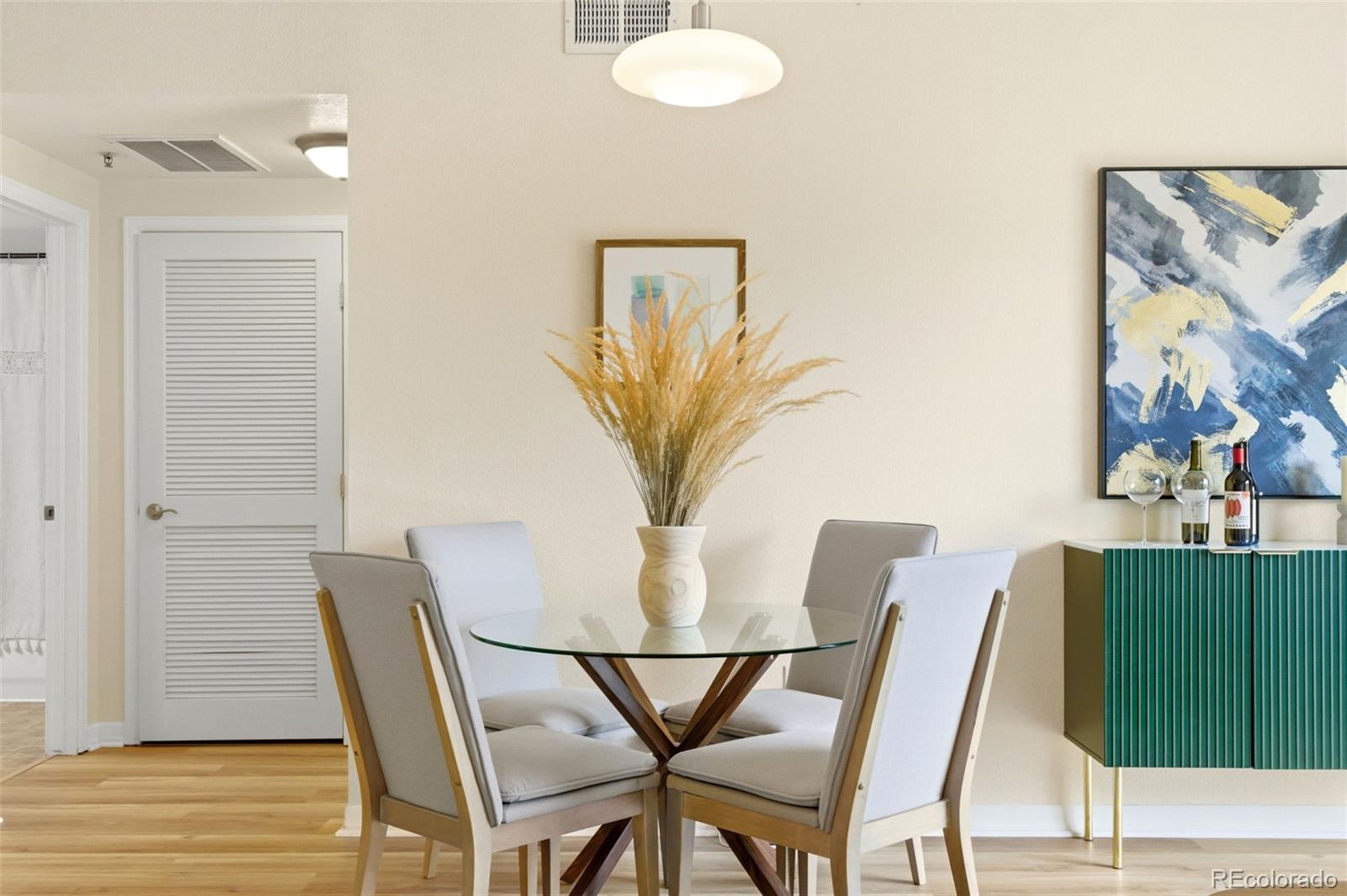 1623 Saint Paul Street Unit: 405