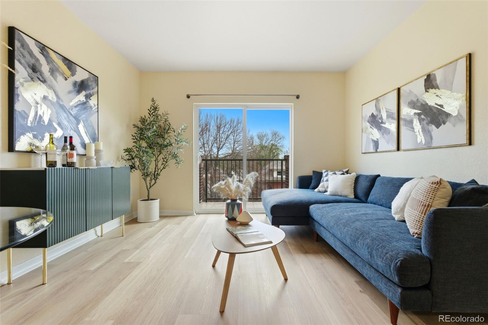 1623 Saint Paul Street Unit: 405