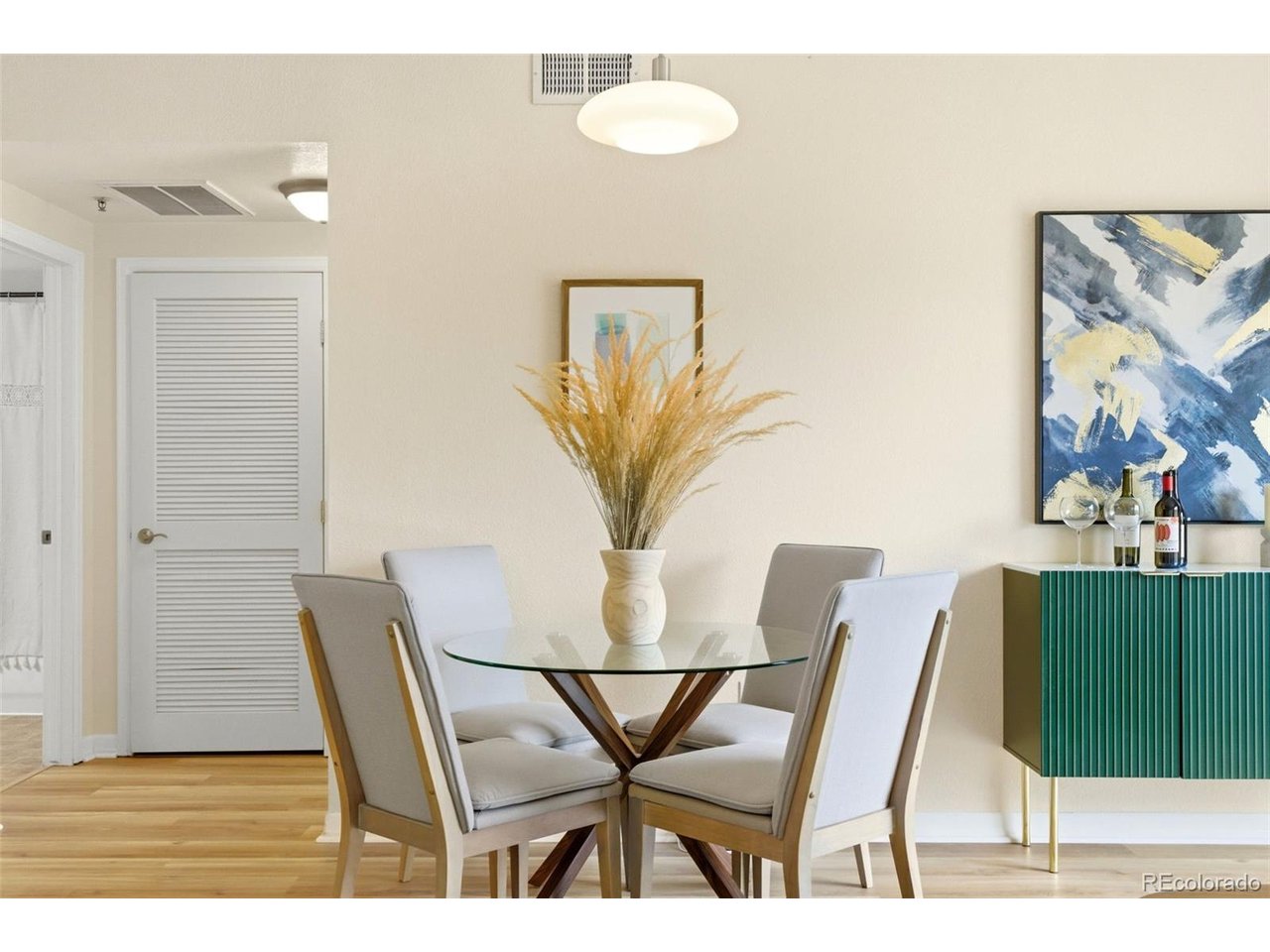 1623 Saint Paul St 405