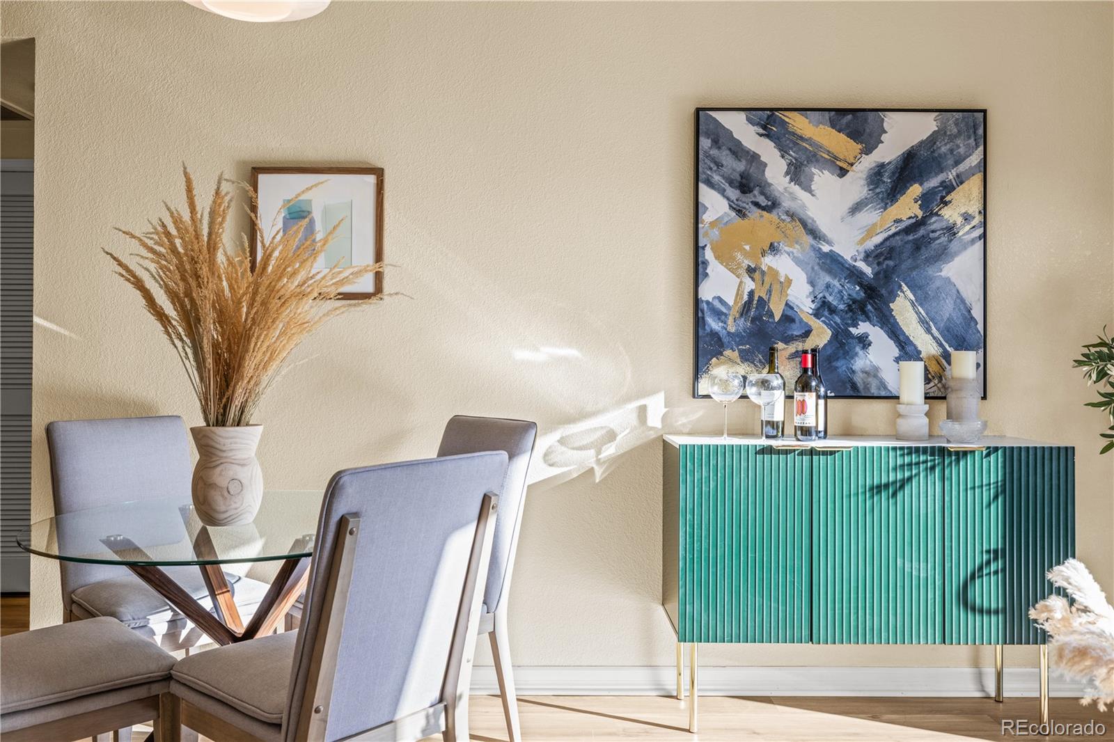 1623 Saint Paul Street Unit: 405