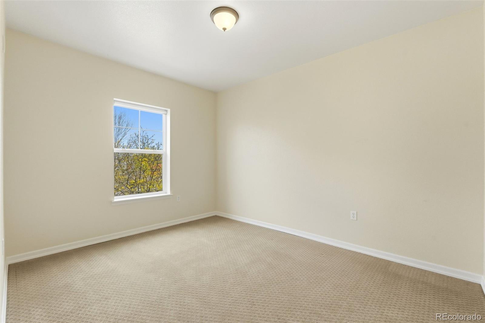 1623 Saint Paul Street Unit: 405