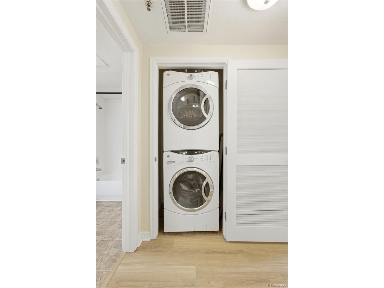 1623 Saint Paul St 405