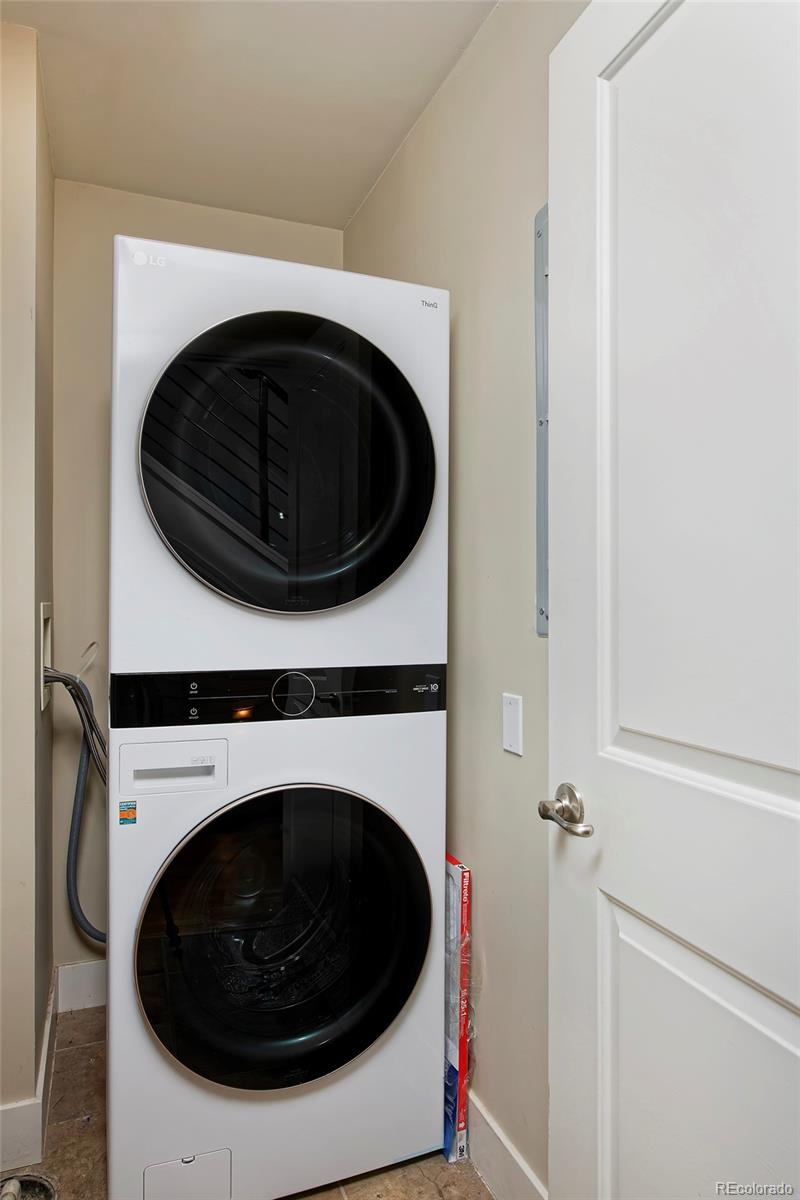 3040 Zuni Street Unit: C