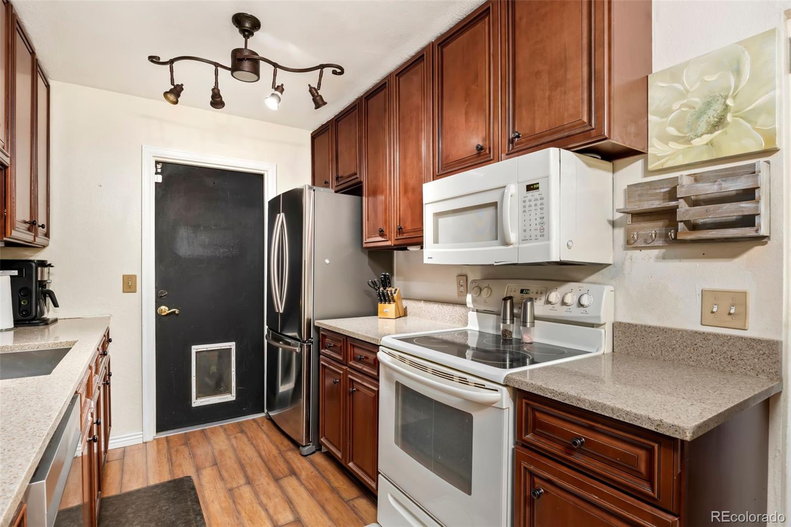 9383 W Columbia Place