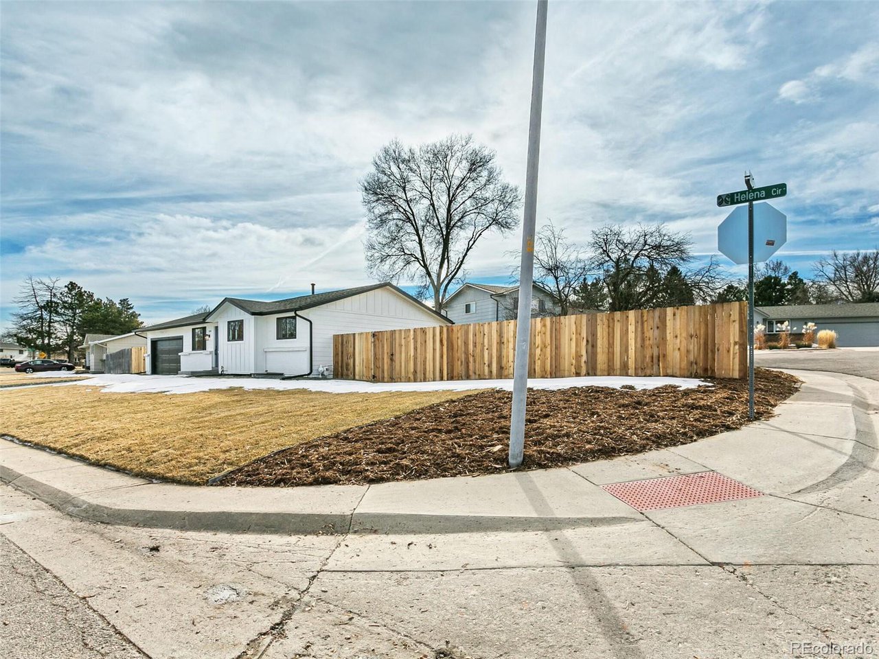 404 Helena Cir