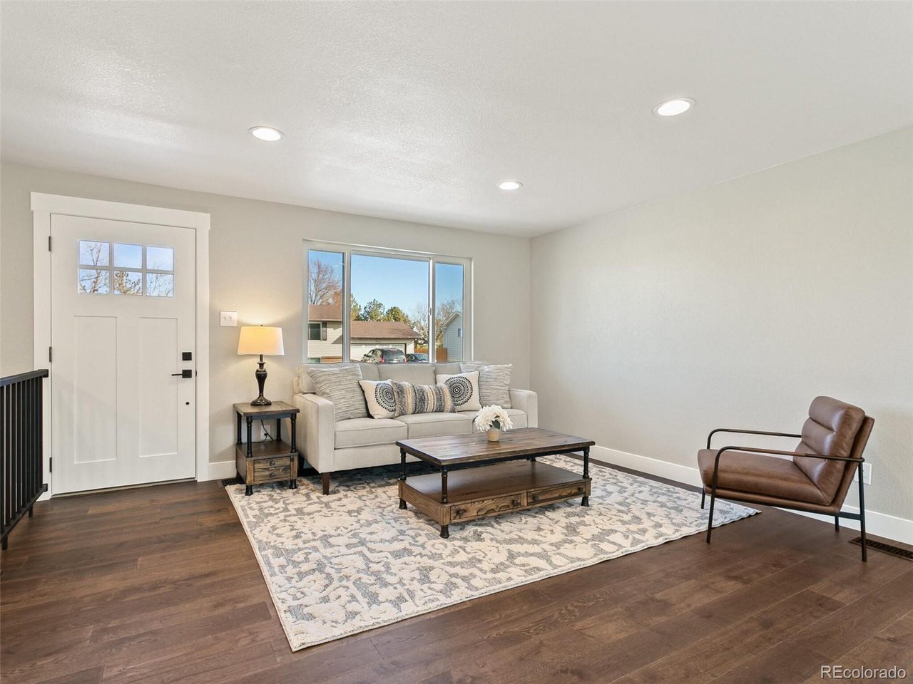 404 Helena Cir