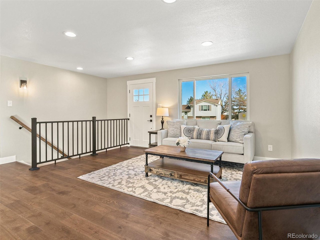 404 Helena Cir