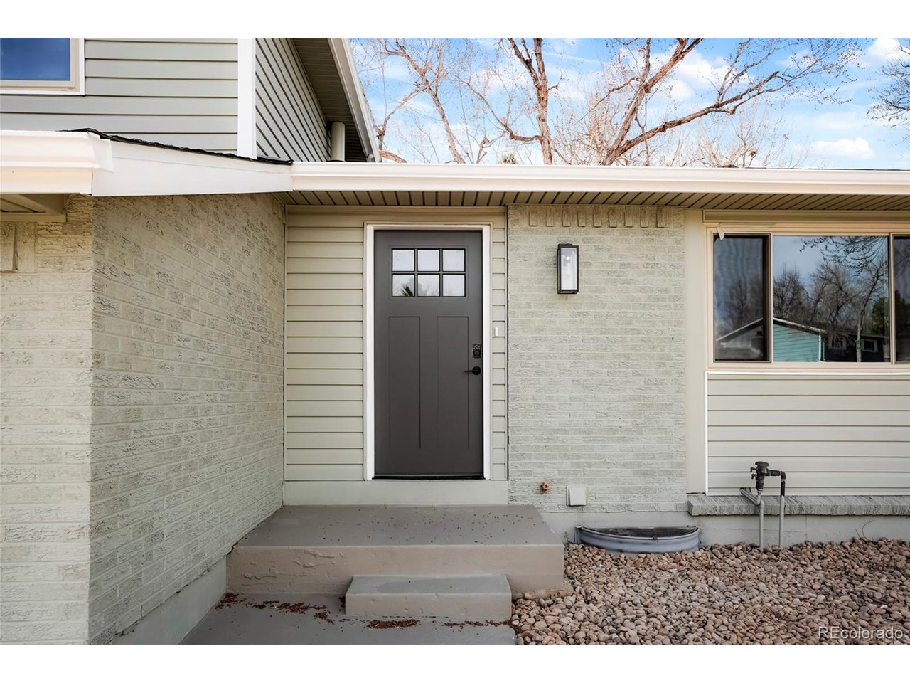 6985 Braun Ct