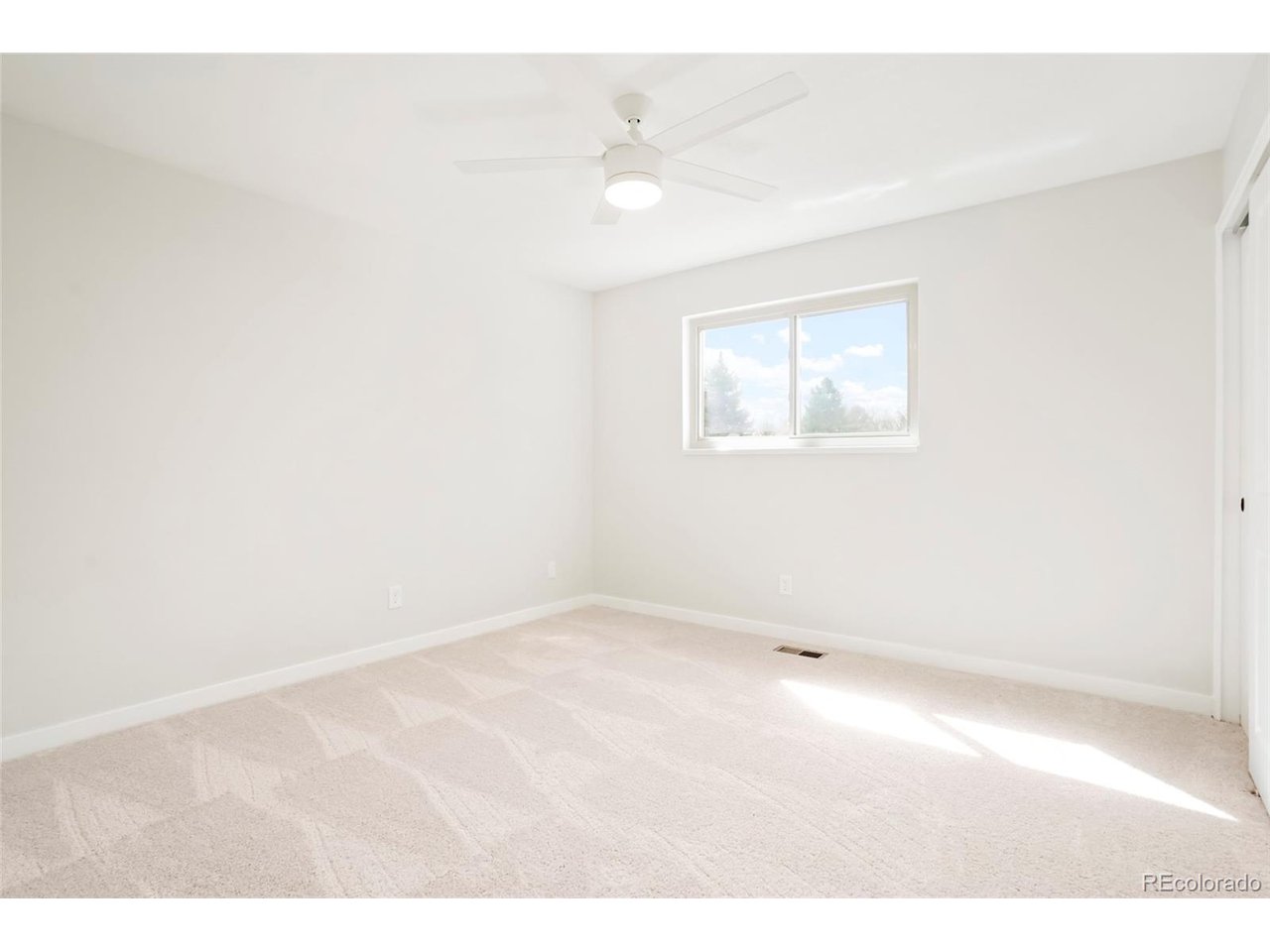 6985 Braun Ct