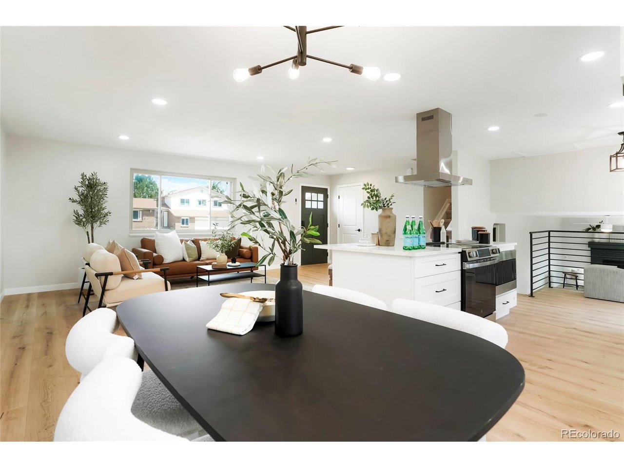 6985 Braun Ct