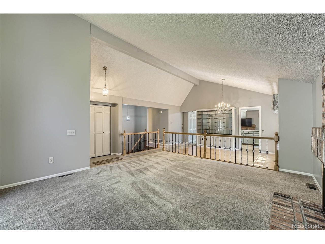 8164 Flower Cir