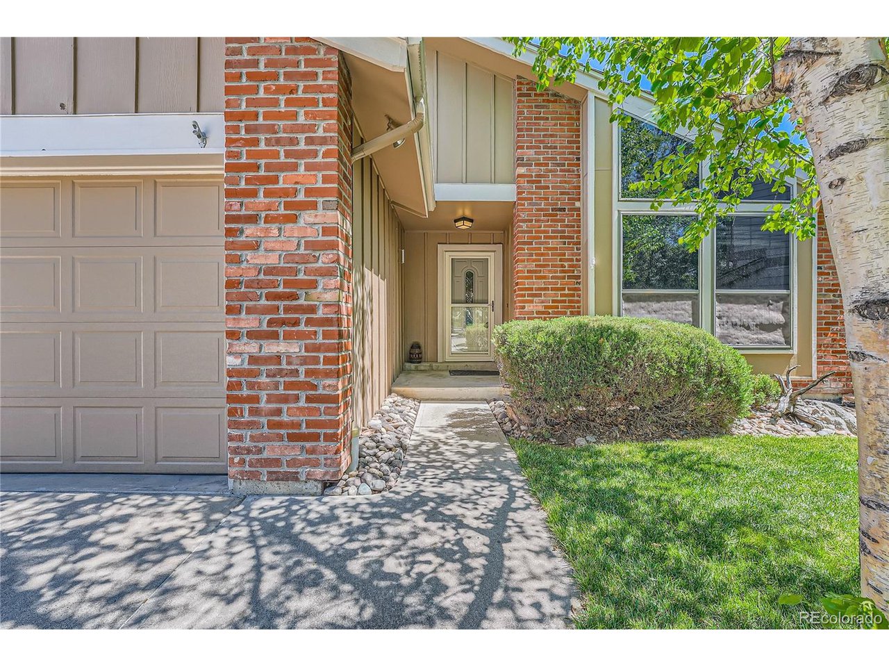 8164 Flower Cir