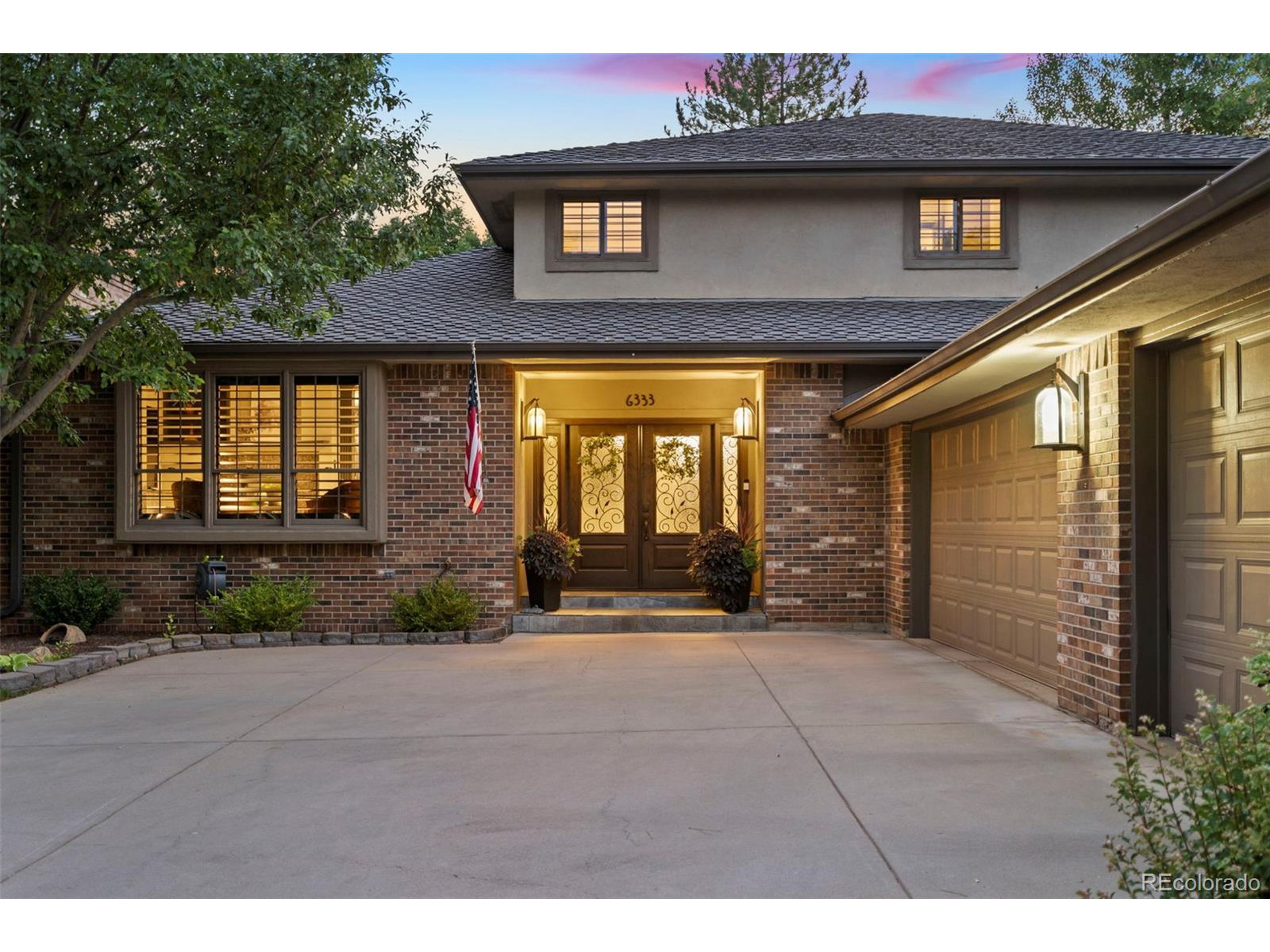 6333 S Yates Ct