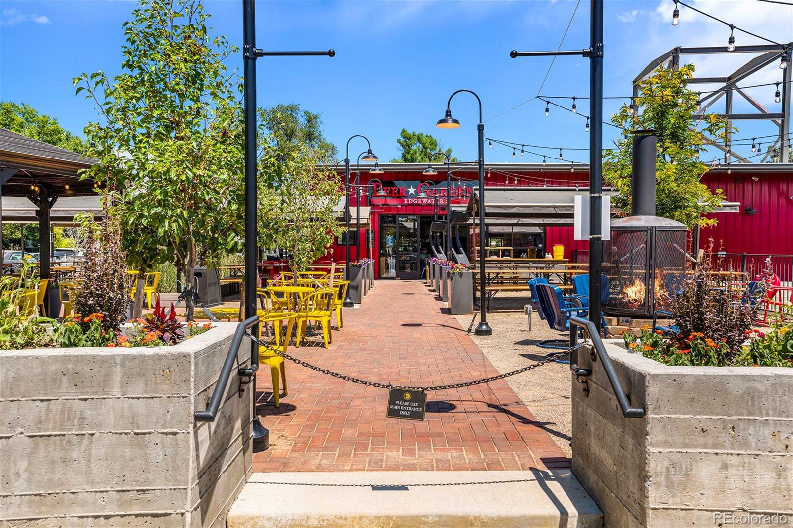 2156 Gray Street