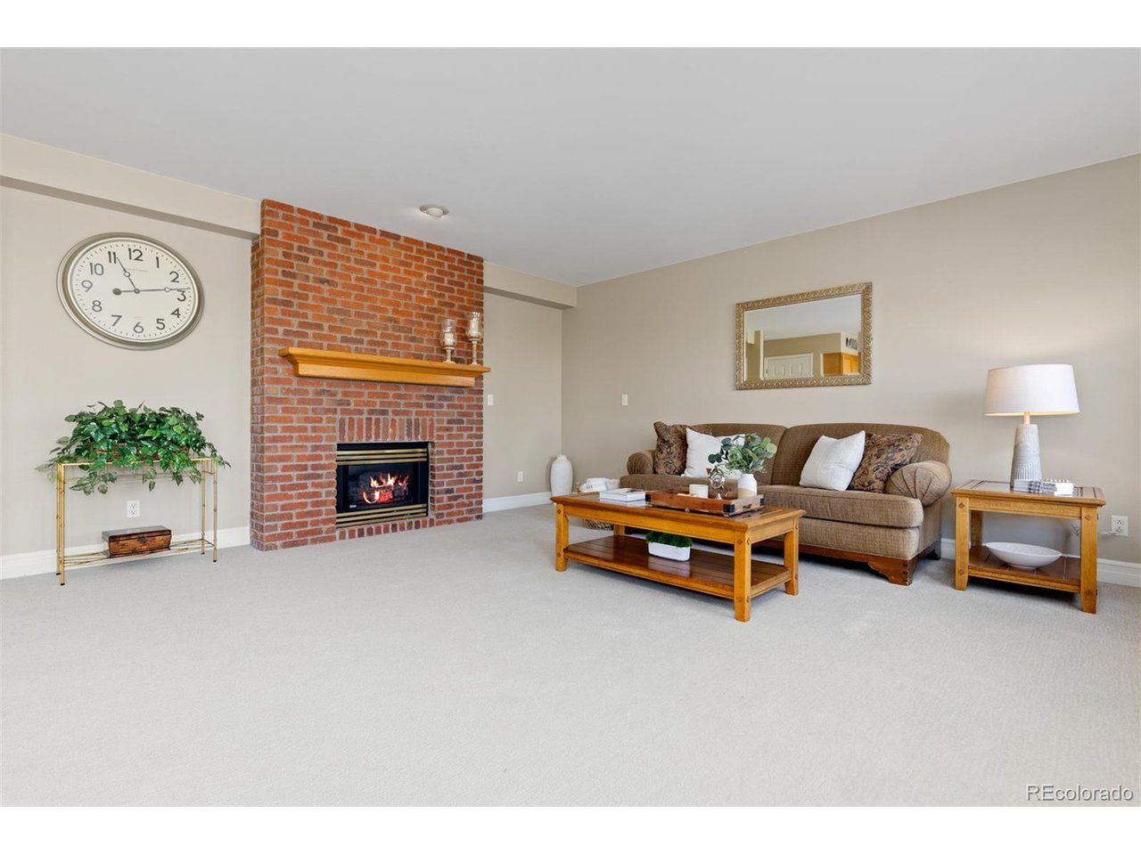 10015 Hughes Pl Highlands Ranch