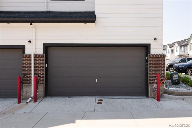19722 W 93rd Place