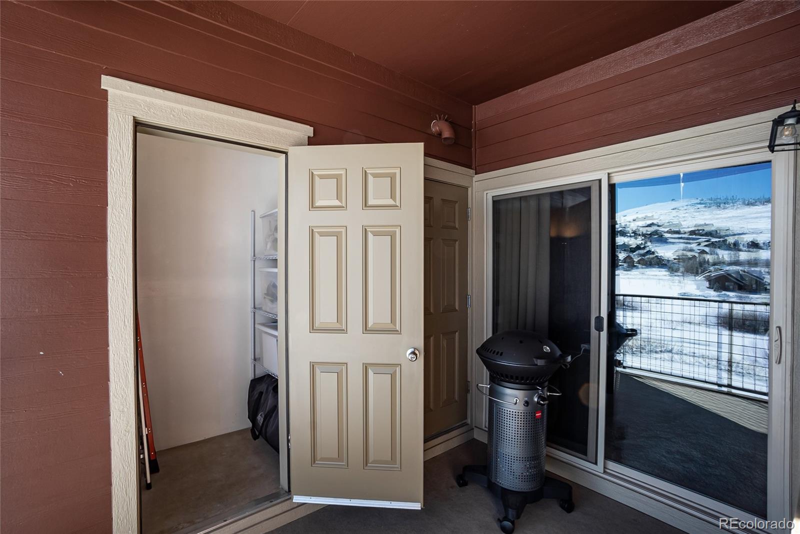 154 Village Road Unit: C303