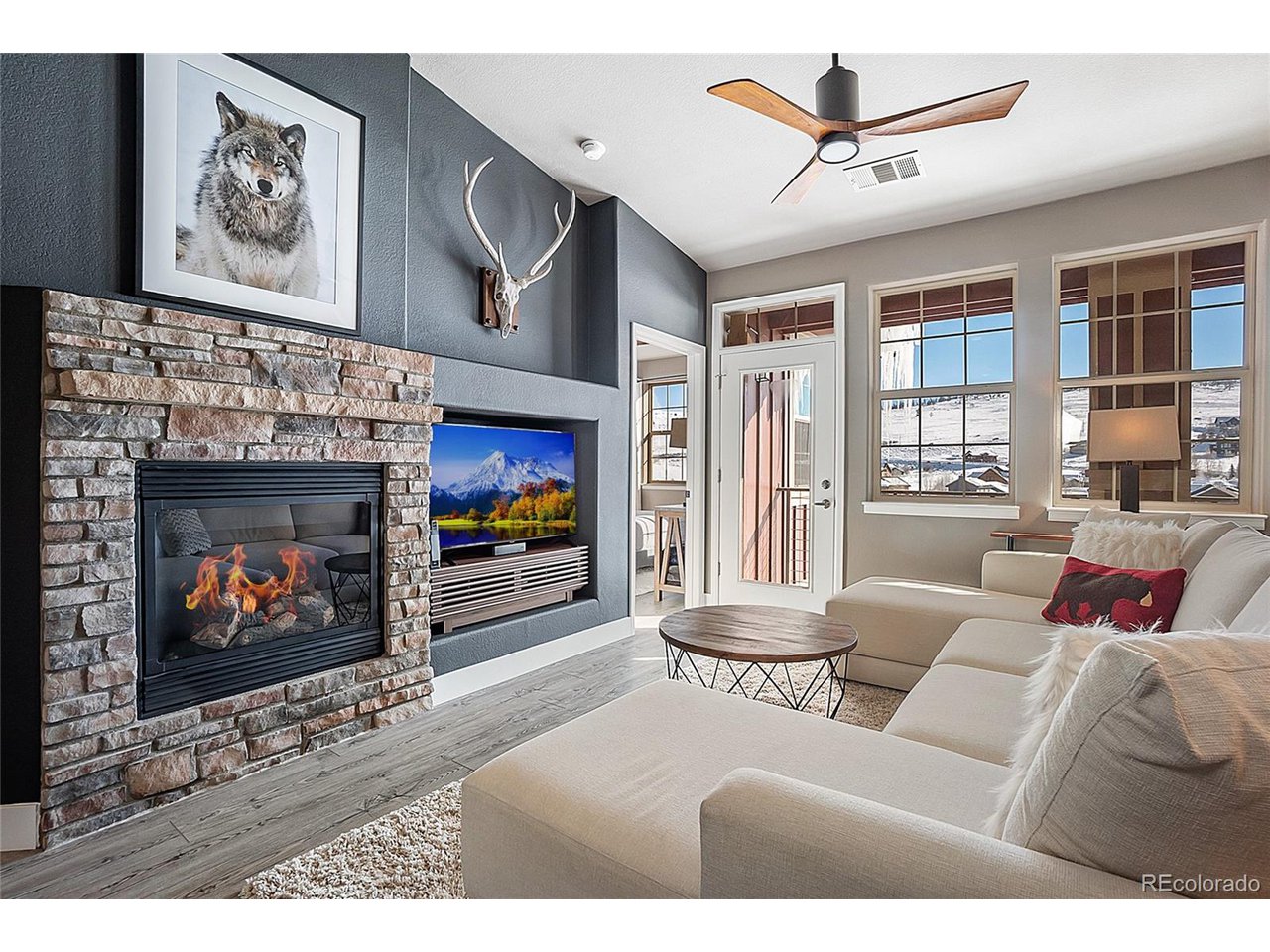 154 Village Rd C303