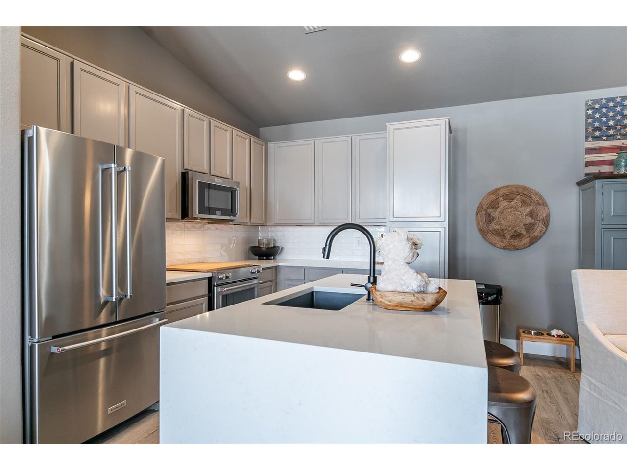 154 Village Rd C303