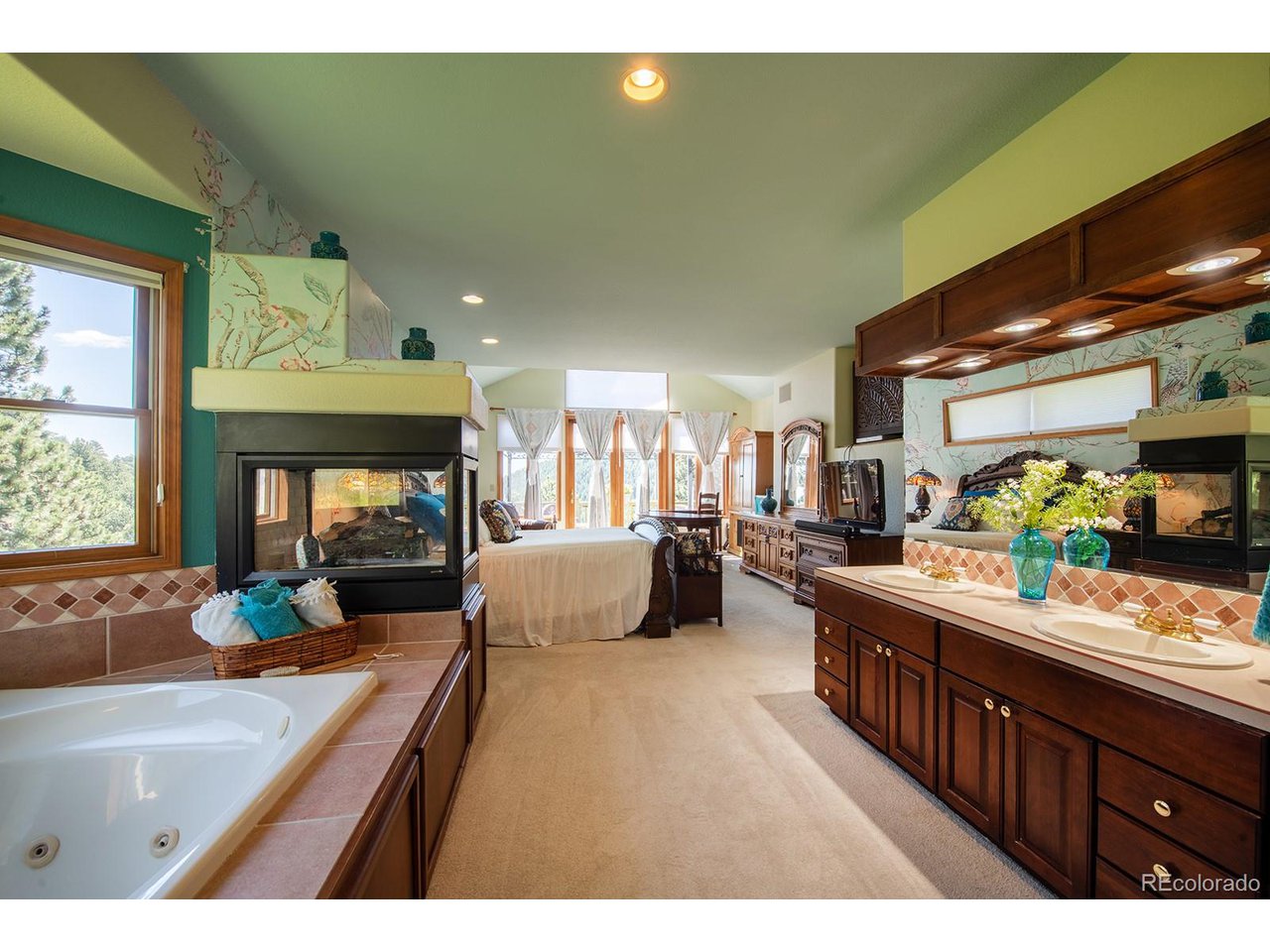 6056 Crawford Gulch Rd