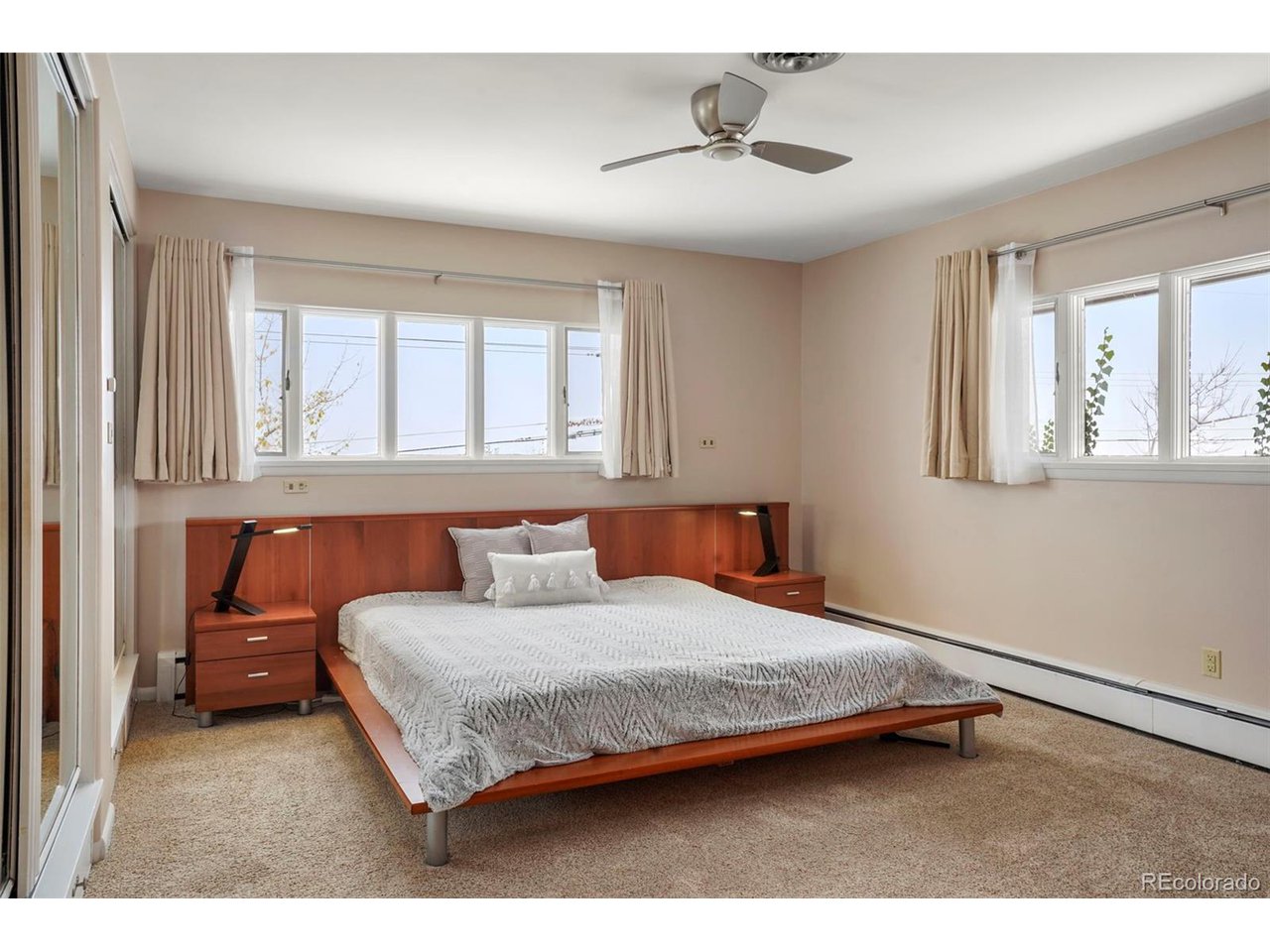25 Hillside Dr