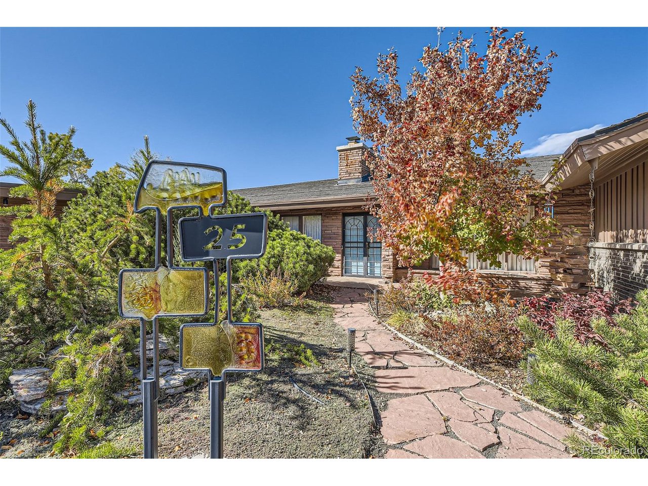 25 Hillside Dr