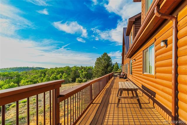 Meadow + Mountain Lodge