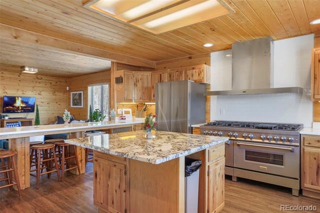 Meadow + Mountain Lodge