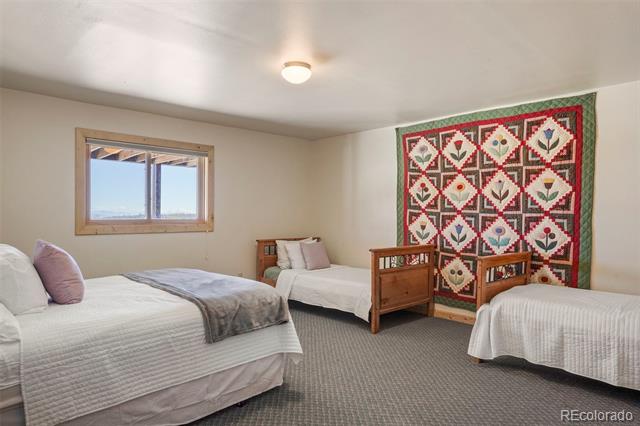 Meadow + Mountain Lodge