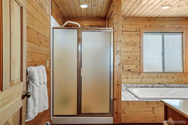 Meadow + Mountain Lodge