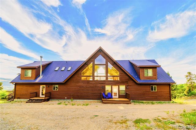 Meadow + Mountain Lodge