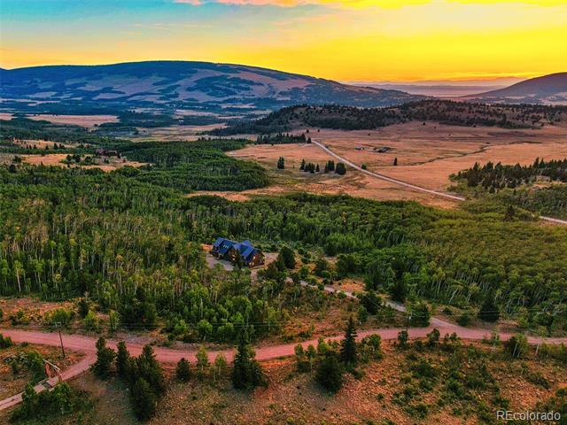 Meadow + Mountain Lodge