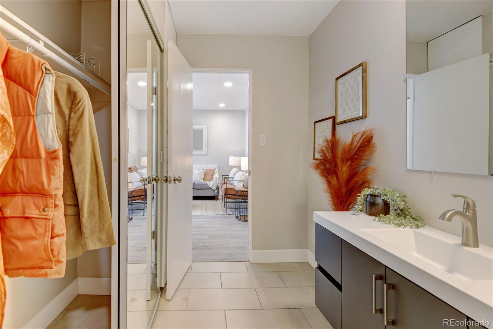 855 N Pennsylvania Street Unit: 310