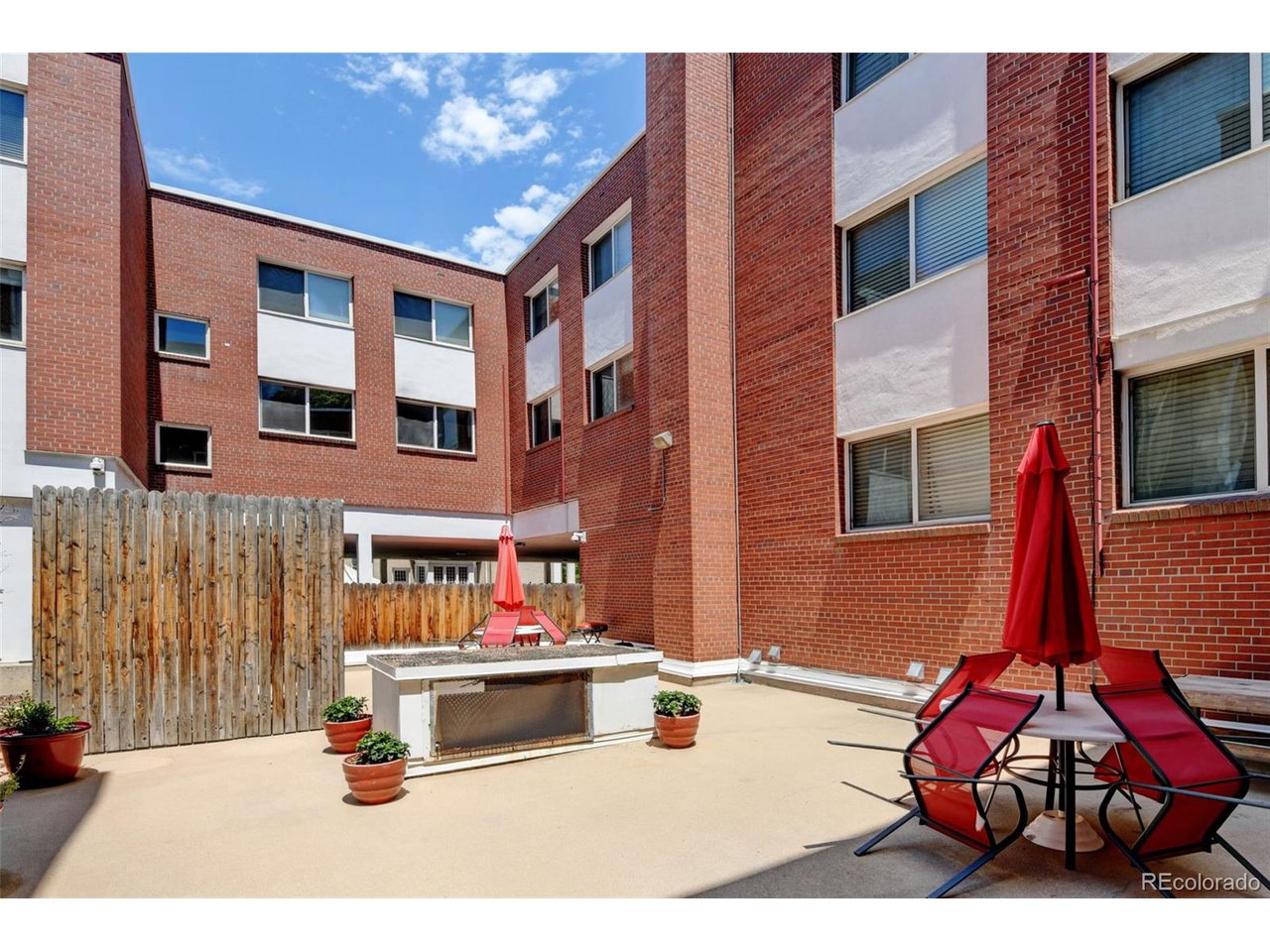 855 N Pennsylvania St 310