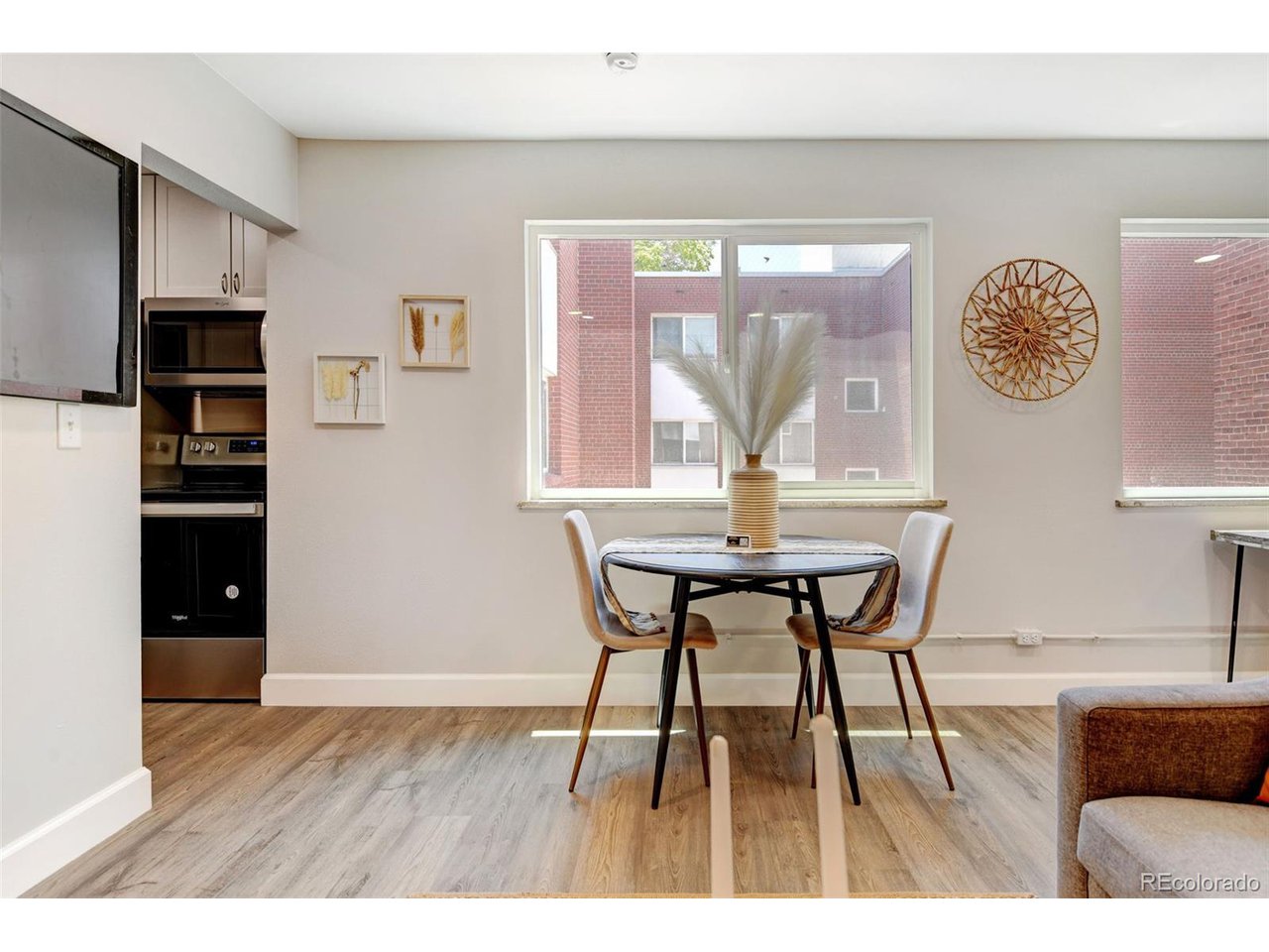 855 N Pennsylvania St 310
