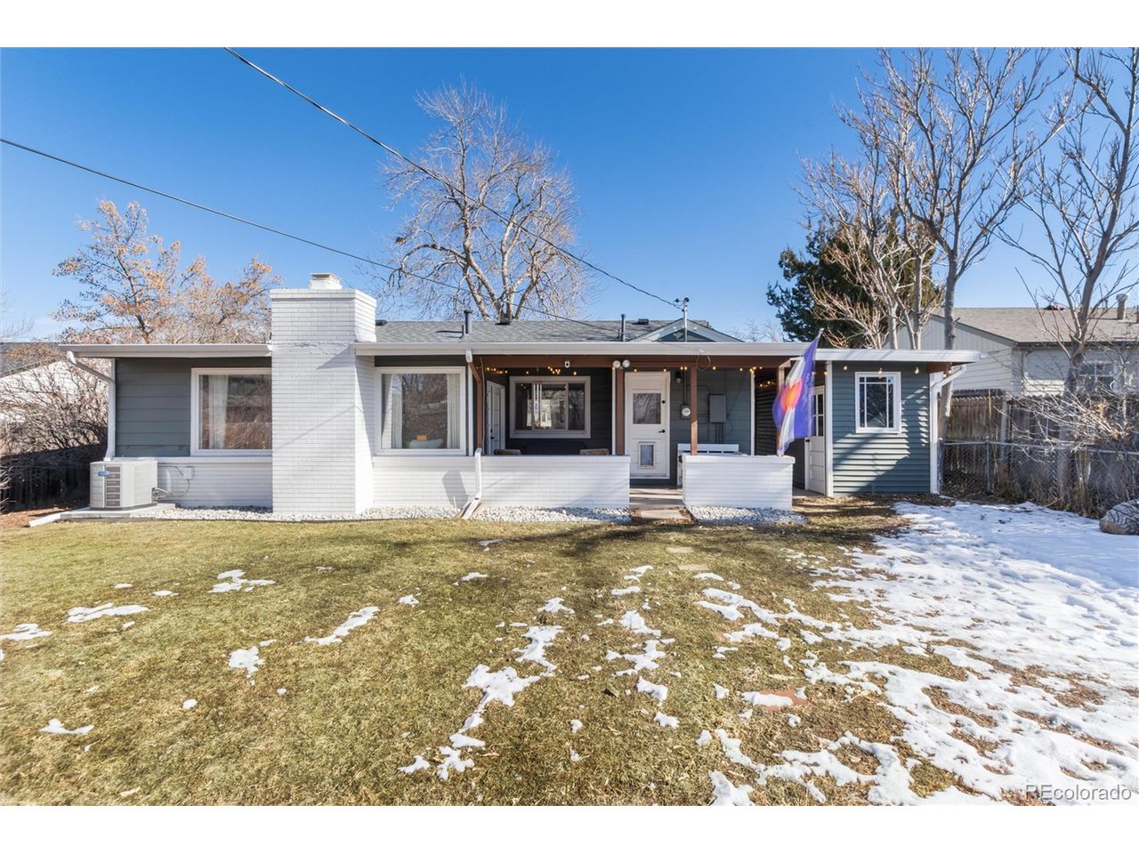3371 S Elm St