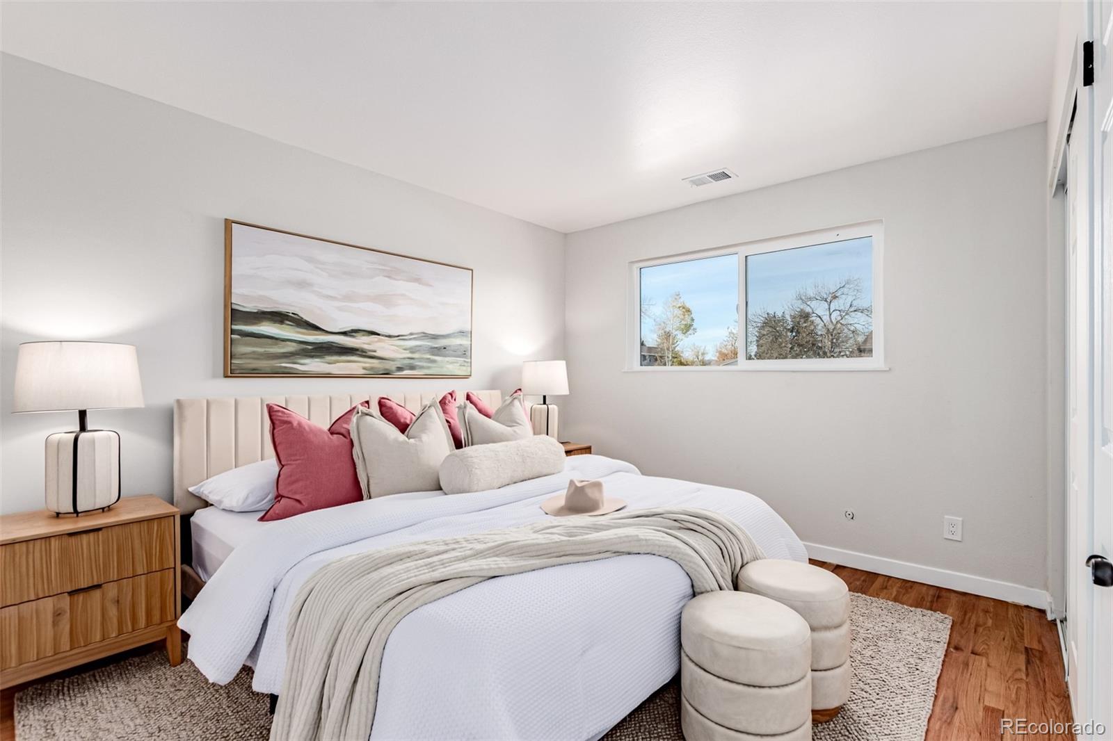 1997 E Euclid Avenue