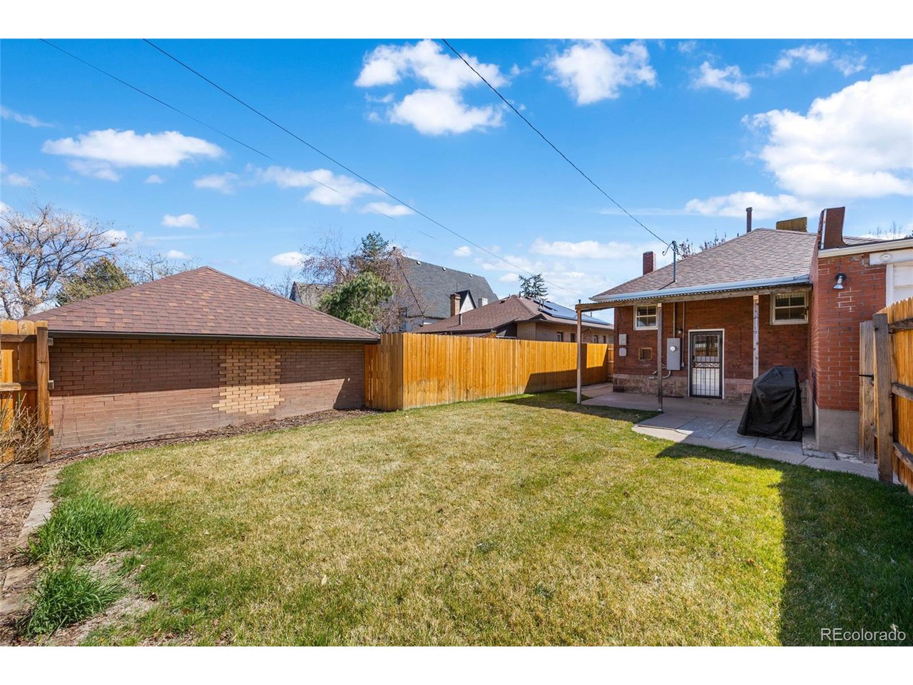 3153 W Denver Pl